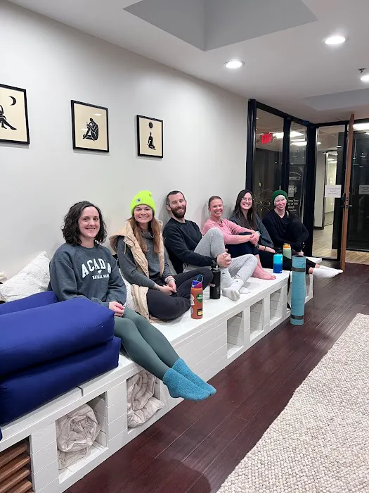 Forum Modern Yoga Picture 6