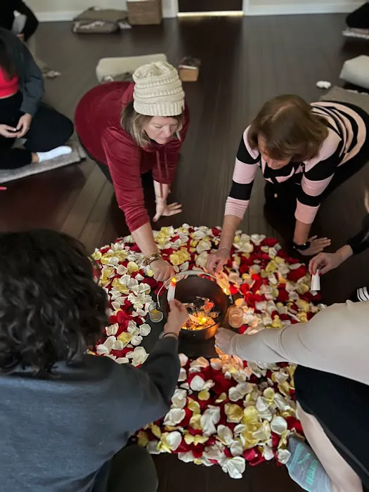 Forum Modern Yoga Picture 5