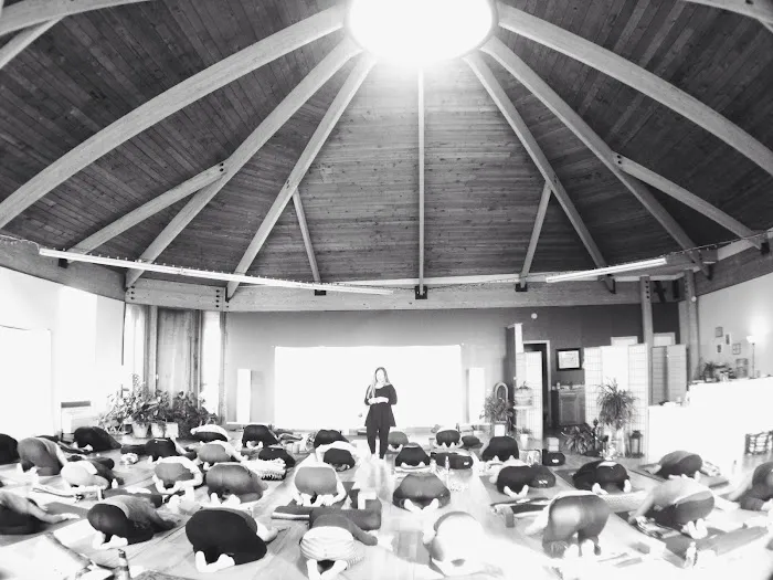 Barefoot Works Yoga Picture 1