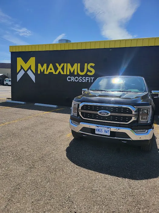 CrossFit Maximus Picture 9