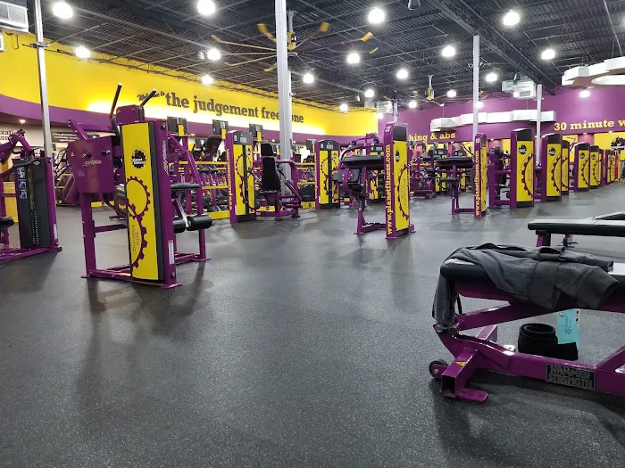 Planet Fitness Picture 5