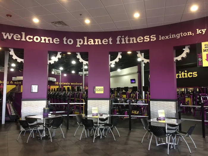 Planet Fitness Picture 10