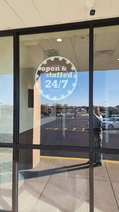 Planet Fitness Picture 5