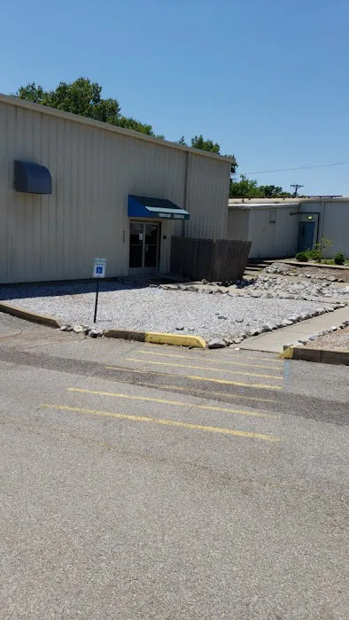 Universal Athletics Picture 7