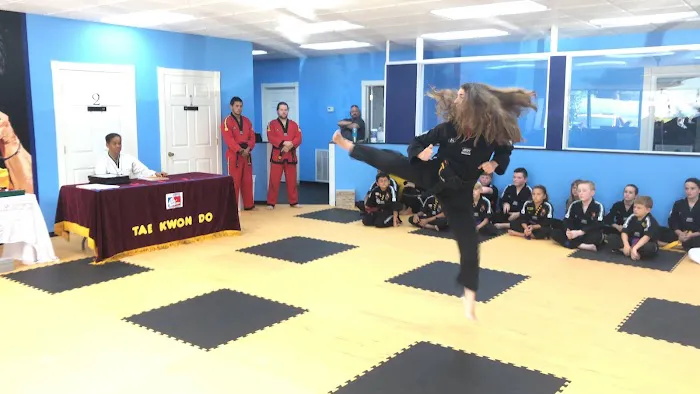 Quest Fitness Center Picture 1