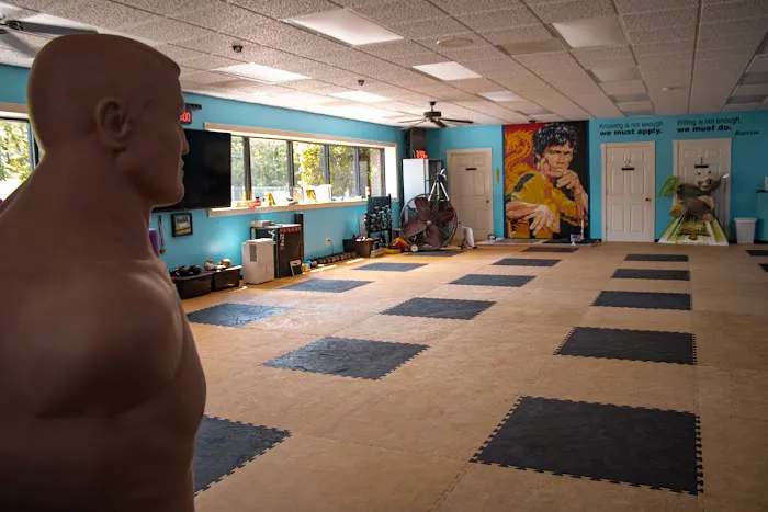 Quest Fitness Center Picture 2