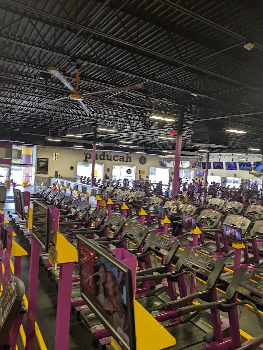 Planet Fitness Picture 10