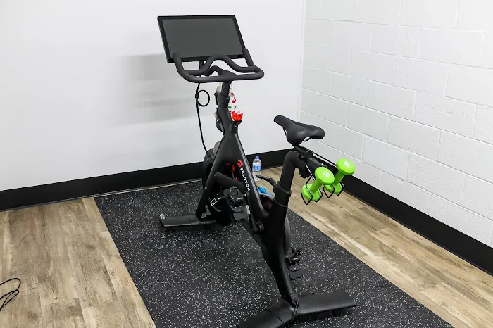 empowHER: boutique gym for women Picture 7