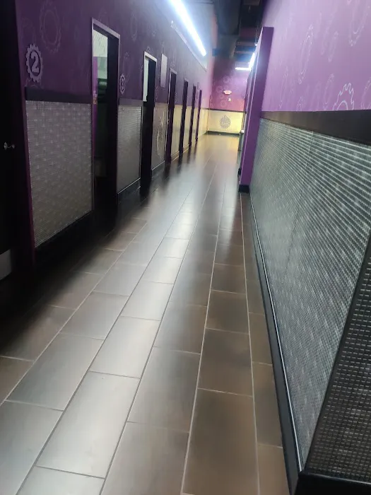 Planet Fitness Picture 6