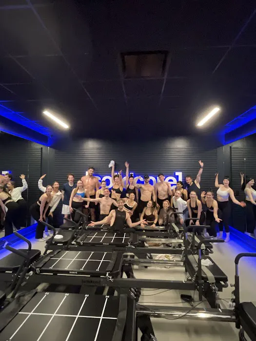 [solidcore] Lincoln Park Picture 3