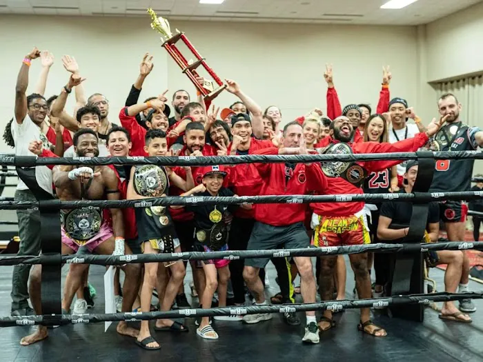 Chicago Muay Thai Kickboxing Club Picture 1