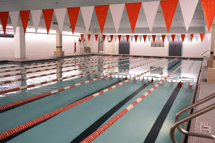 Lakeshore Sport & Fitness Picture 1