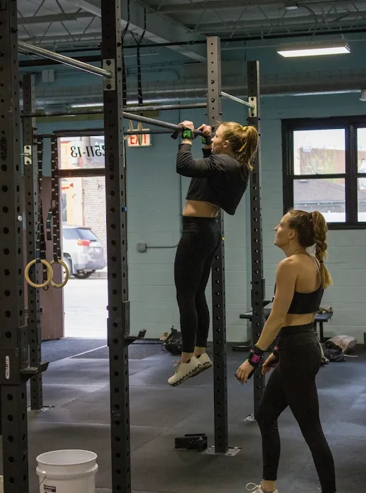 CrossFit Six Points Picture 10