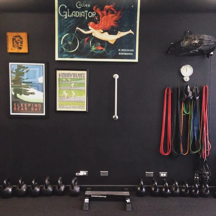 Morning Bird Studio Picture 8