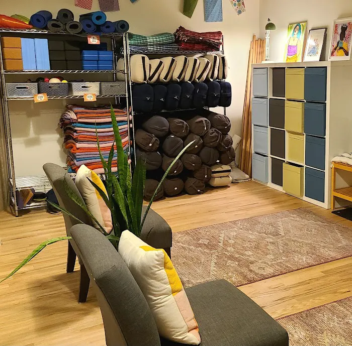 Marigold Yoga Picture 10