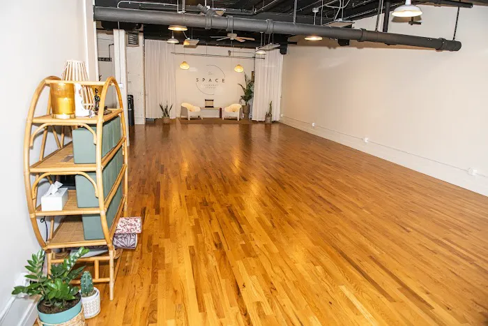 The Space Community Studio Picture 7