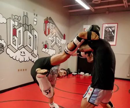 Benjilany striking - Muay Thai - kickboxing & MMA chicago
