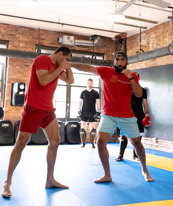 Benjilany striking - Muay Thai - kickboxing & MMA chicago Picture 4