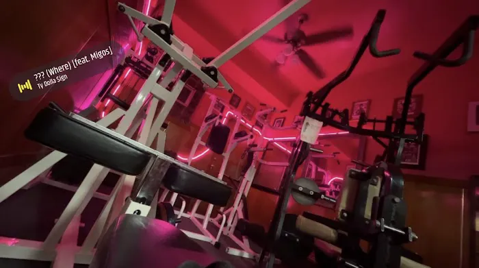 Lincoln Park Muscle Hardcore Gym Picture 9