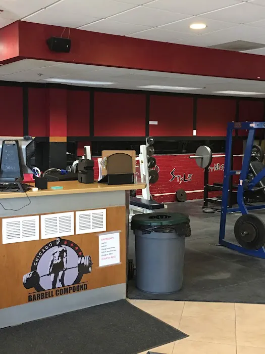 Chicago Barbell Compound - #1 Workout Gym Picture 3