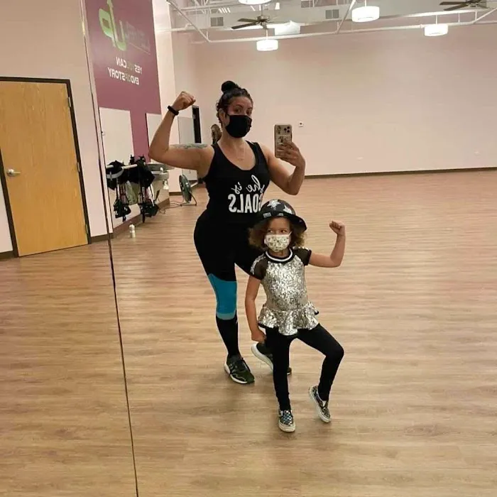 LevelUp Health & Fitness Picture 2