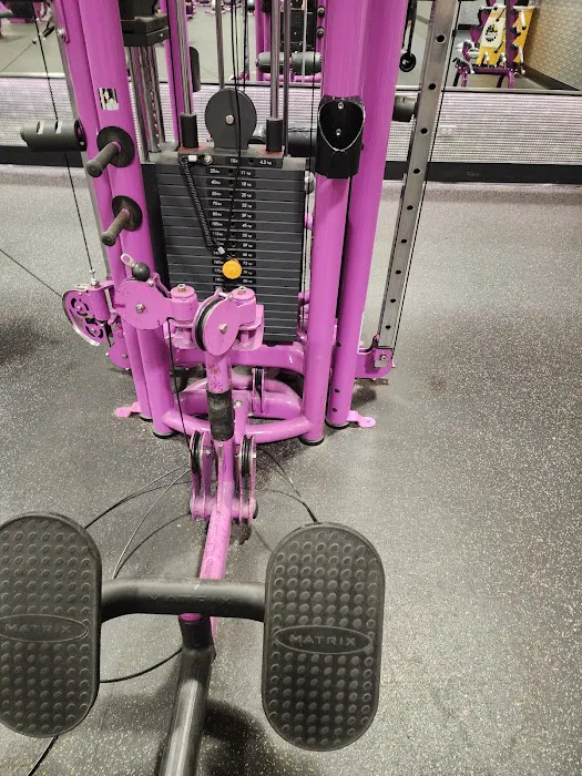 Planet Fitness Picture 2