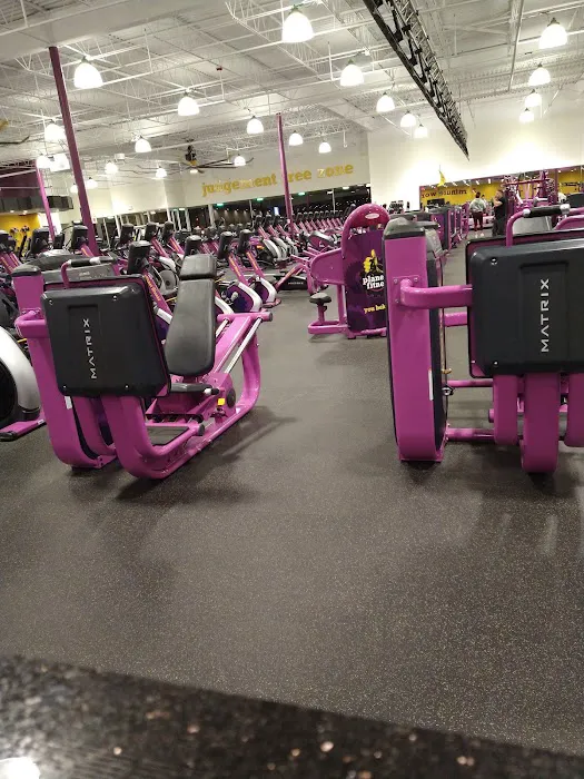 Planet Fitness Picture 1