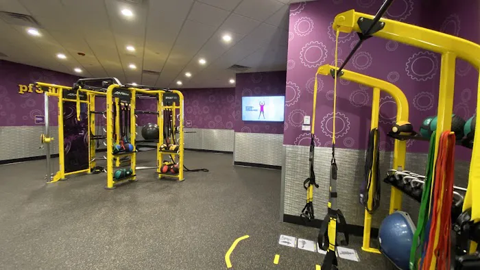 Planet Fitness Picture 3