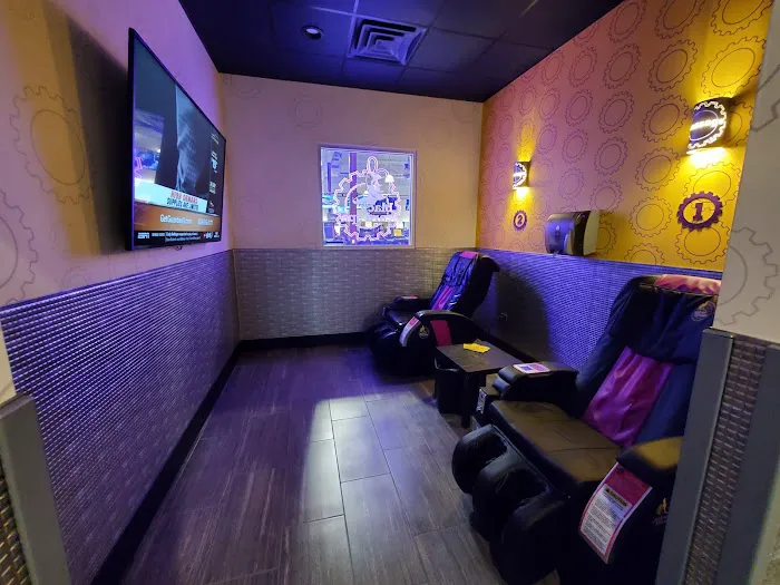 Planet Fitness Picture 5