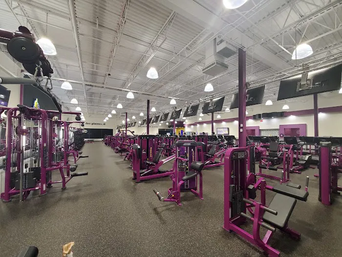 Planet Fitness Picture 4