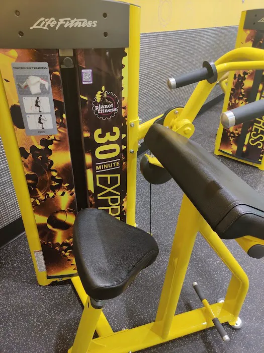Planet Fitness Picture 7