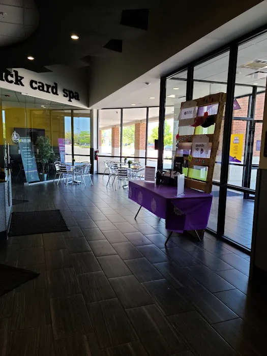 Planet Fitness Picture 8