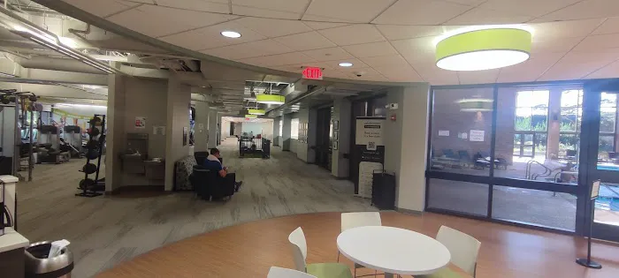 Hamilton Lakes Athletic Club Picture 6