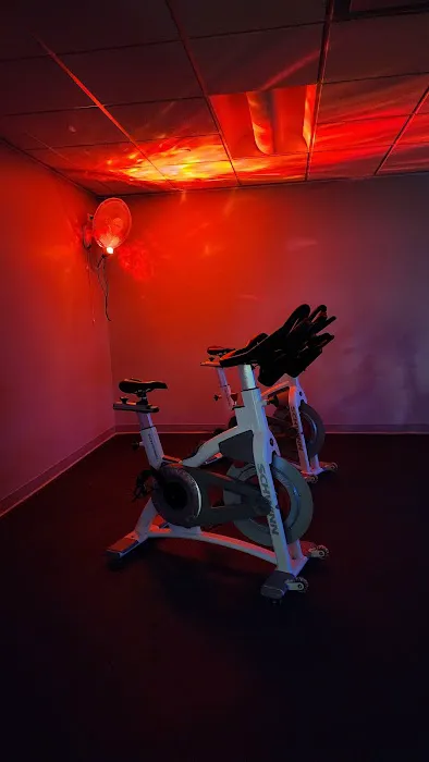 Hamilton Lakes Athletic Club Picture 2