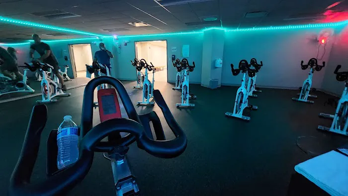 Hamilton Lakes Athletic Club Picture 3