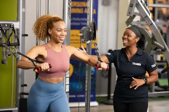 LA Fitness Picture 1