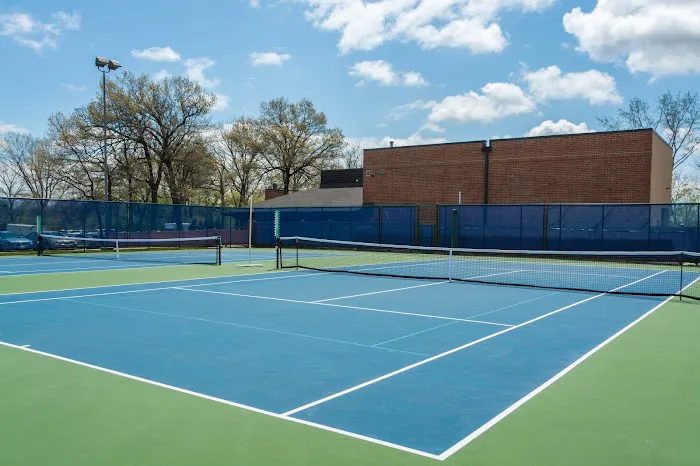 Wheaton Sport Center Picture 8