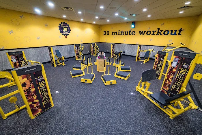 Planet Fitness Picture 10