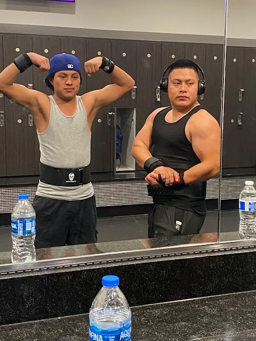 Planet Fitness Picture 6