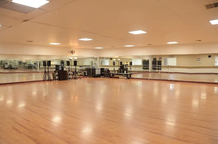 Nautilus Fitness Center Picture 4