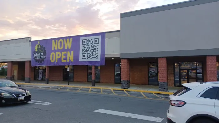 Planet Fitness Picture 8
