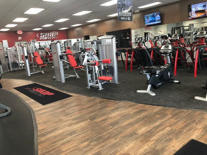 Snap Fitness Jerseyville Picture 7