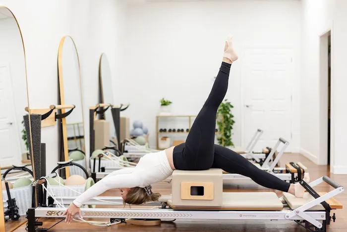 Pilates Barre Lex Picture 1