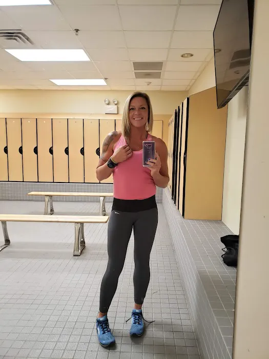 Gold's Gym Picture 5