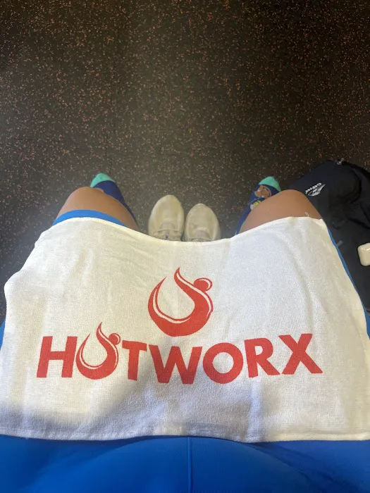 HOTWORX - Clarksville,TN Picture 8