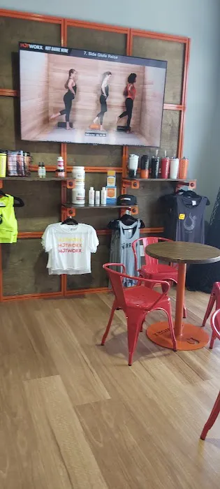 HOTWORX - Clarksville,TN Picture 7