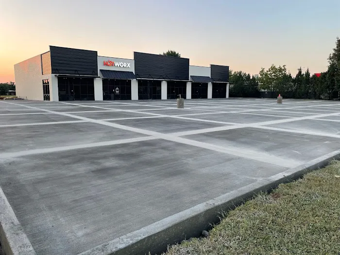 HOTWORX - Clarksville,TN Picture 9