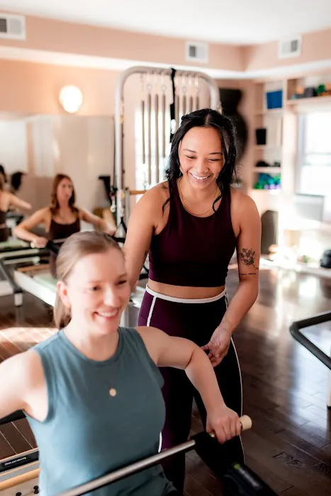 Core Chicago Pilates Picture 5