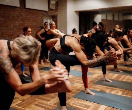 105F Hot Yoga, Pilates & Wellness - Lincoln Park