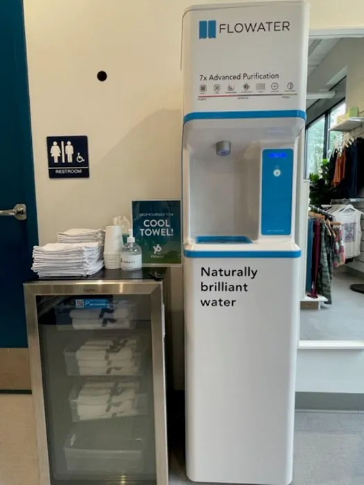 YogaSix Southport Picture 8